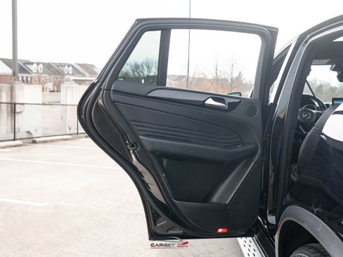 Used 2019 Mercedes-Benz GLE 43 AMG 4MATIC image 43