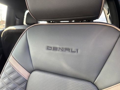 New 2026 GMC Canyon Denali image 63
