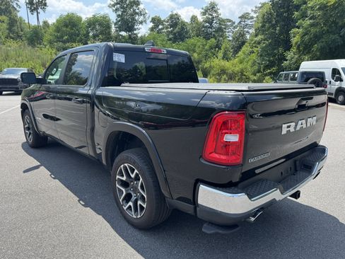 Used 2025 RAM 1500 Laramie RWD image 7