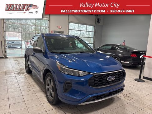 Used 2023 Ford Escape ST-Line w/ Tech Pack #1 image 1