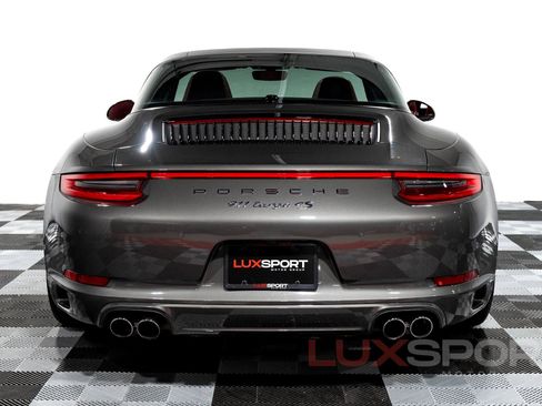 Used 2017 Porsche 911 Targa 4S image 12