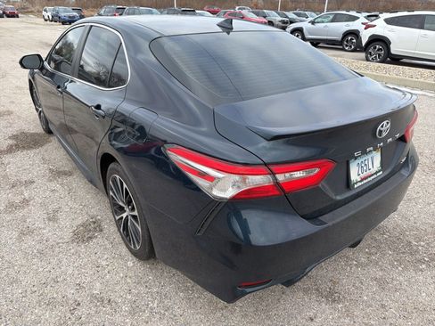 Used 2018 Toyota Camry SE w/ Audio Package image 10