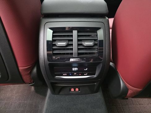 Used 2023 BMW X3 xDrive30i w/ M Sport Package AWD/4WD image 25