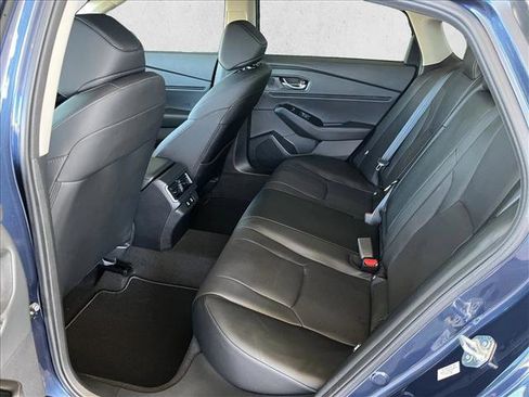 Used 2025 Honda Accord Touring image 12