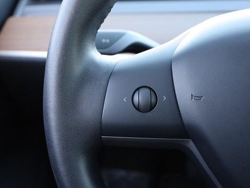 Used 2020 Tesla Model 3 Long Range image 12