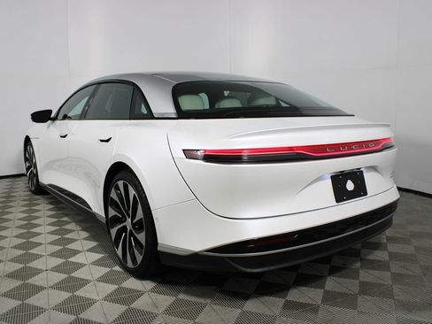 Used 2023 Lucid Air Touring image 41