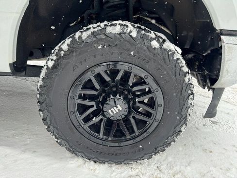 Used 2022 Ford F250 XLT AWD/4WD image 30