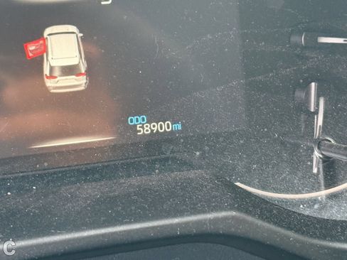 Used 2023 Toyota RAV4 XLE FWD image 19