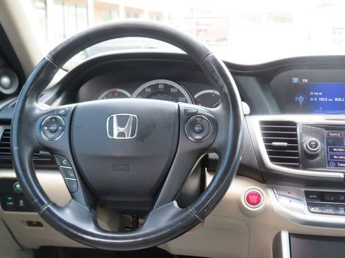 Used 2015 Honda Accord EX-L image 24
