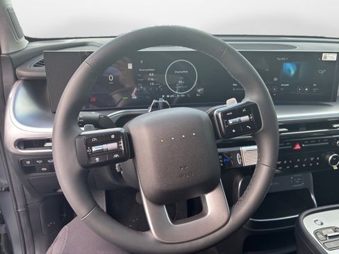 New 2026 Hyundai Ioniq 9 Limited image 10