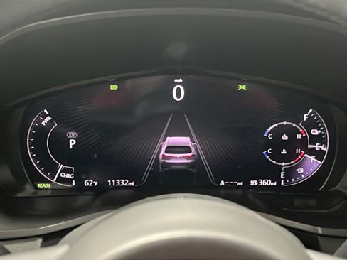 Used 2024 MAZDA CX-90 Plug-In Hybrid w/ Premium Pkg AWD/4WD image 17