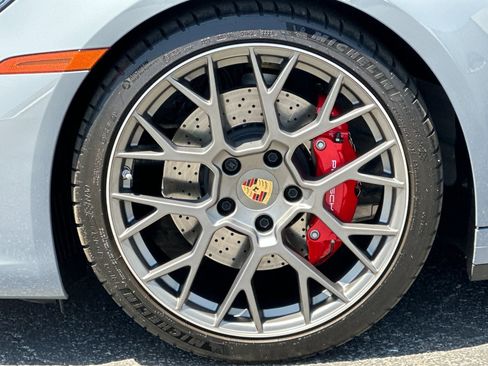 Used 2024 Porsche 911 Carrera S RWD image 32