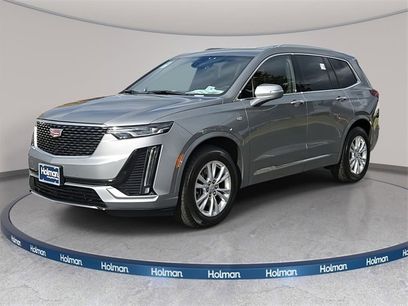 New 2025 Cadillac XT6 Luxury