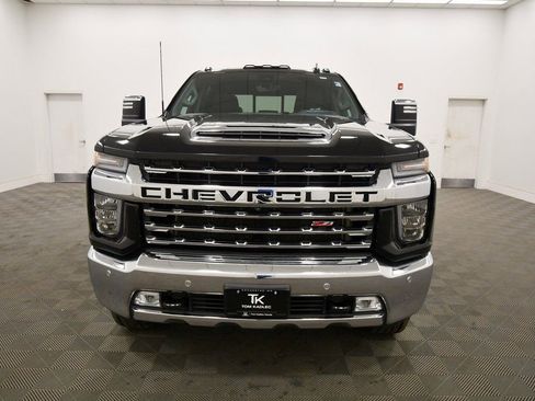 Used 2023 Chevrolet Silverado 2500 LTZ w/ LTZ Premium Package image 11