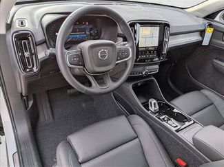 New 2026 Volvo XC40 B5 Plus w/ Climate Package AWD/4WD video 3
