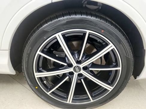Used 2023 Audi Q7 3.0T Prestige w/ Prestige Package AWD/4WD image 83