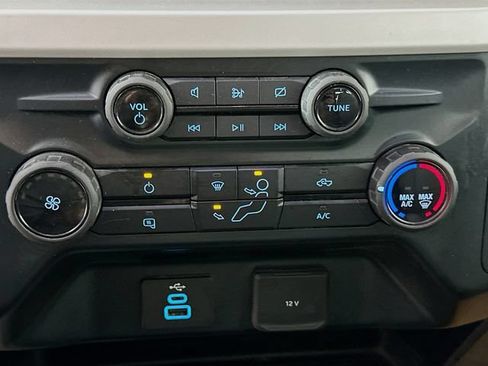 Used 2023 Ford F250 XL w/ FX4 Off-Road Package AWD/4WD image 18