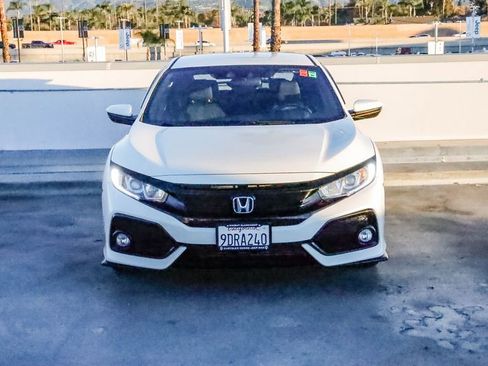 Used 2019 Honda Civic Sport image 2