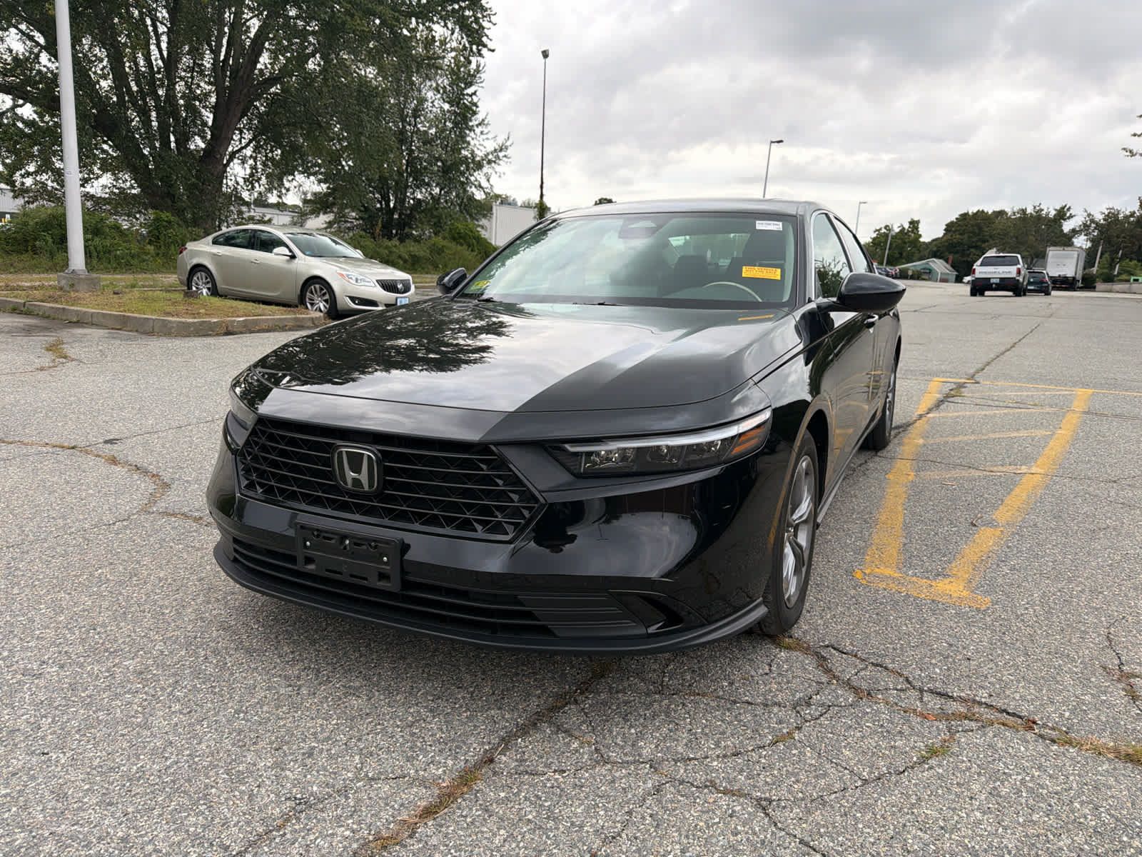 Used 2024 Honda Accord EX image 7