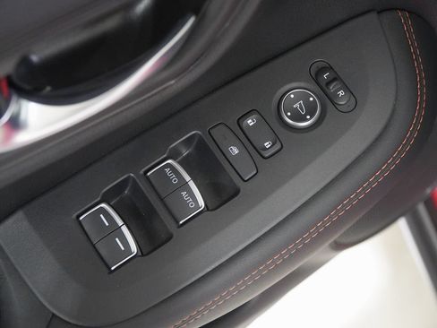 Certified 2026 Honda HR-V Sport image 18