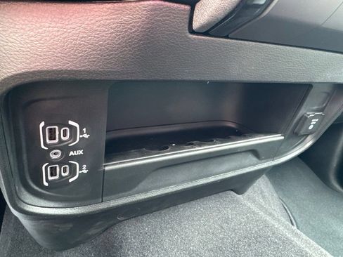 New 2026 RAM 2500 Tradesman AWD/4WD image 17