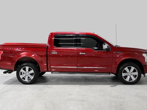 Used 2015 Ford F150 Platinum w/ Equipment Group 701A Luxury AWD/4WD image 5