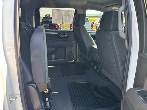 Used 2025 Chevrolet Silverado 1500 LT AWD/4WD image 32