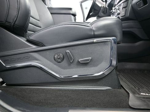 Used 2025 Ford F250 Platinum image 51