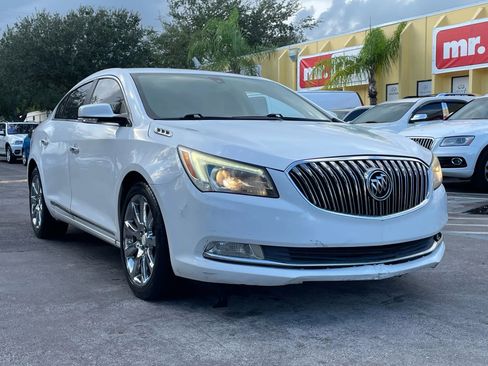 Used 2014 Buick LaCrosse Premium image 4