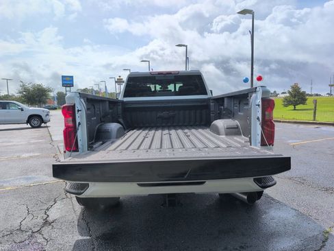 New 2026 Chevrolet Silverado 3500 High Country AWD/4WD image 5