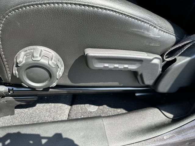 Used 2021 Jeep Wrangler Unlimited Rubicon AWD/4WD image 16