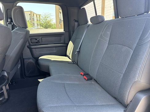 Used 2024 RAM 3500 Tradesman w/ Chrome Appearance Group AWD/4WD image 40