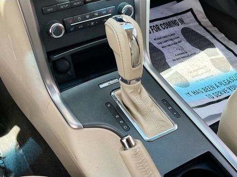 Used 2012 Lincoln MKZ FWD image 17