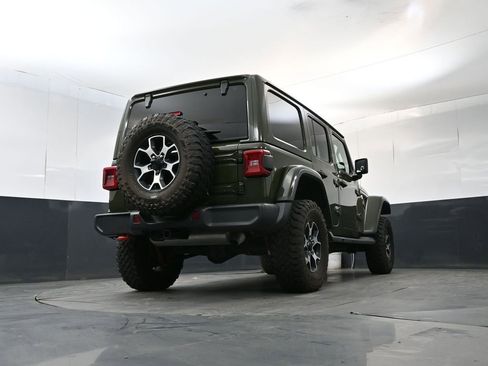 Used 2022 Jeep Wrangler Unlimited Rubicon w/ LED Lighting Group AWD/4WD image 22