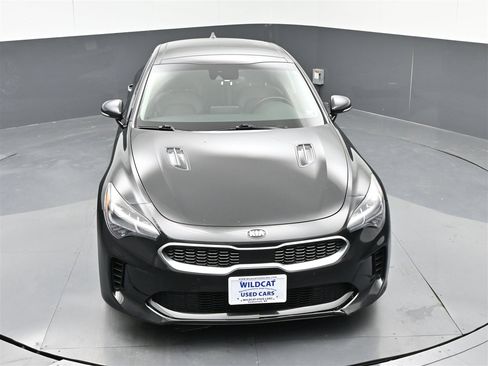 Used 2019 Kia Stinger Premium image 21
