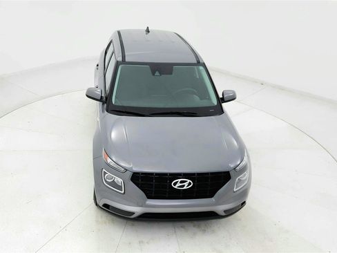 Used 2021 Hyundai Venue SE FWD image 20