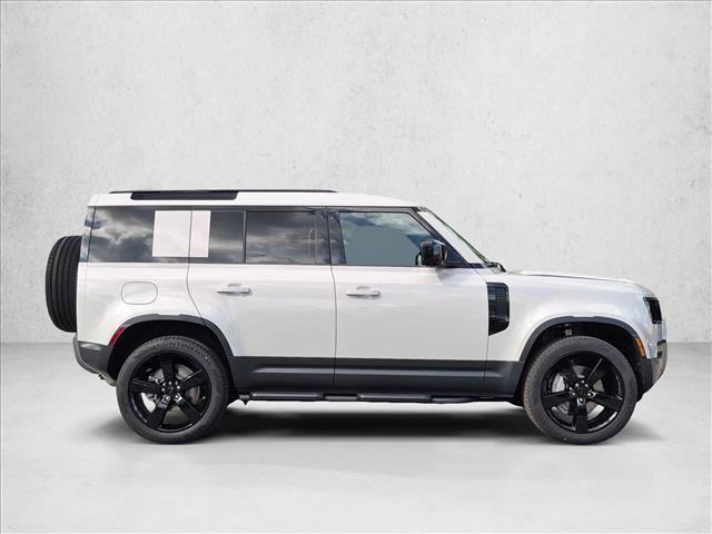 New 2026 Land Rover Defender 110 S AWD/4WD image 4