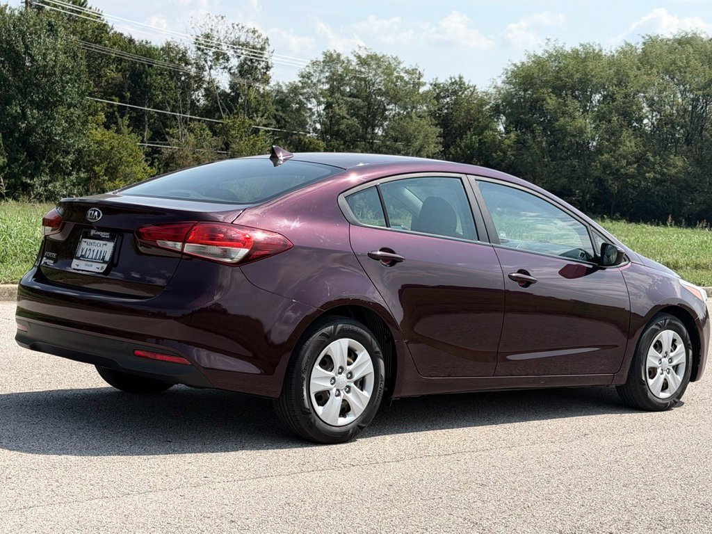 Used 2018 Kia Forte LX w/ LX Rear Camera Package FWD image 2