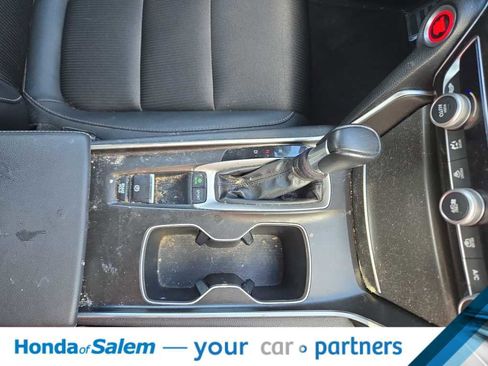 Used 2019 Honda Accord Sport image 18