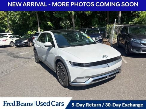 Used 2024 Hyundai Ioniq 5 Limited AWD/4WD image 3