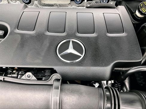 Used 2023 Mercedes-Benz CLA 250 image 30