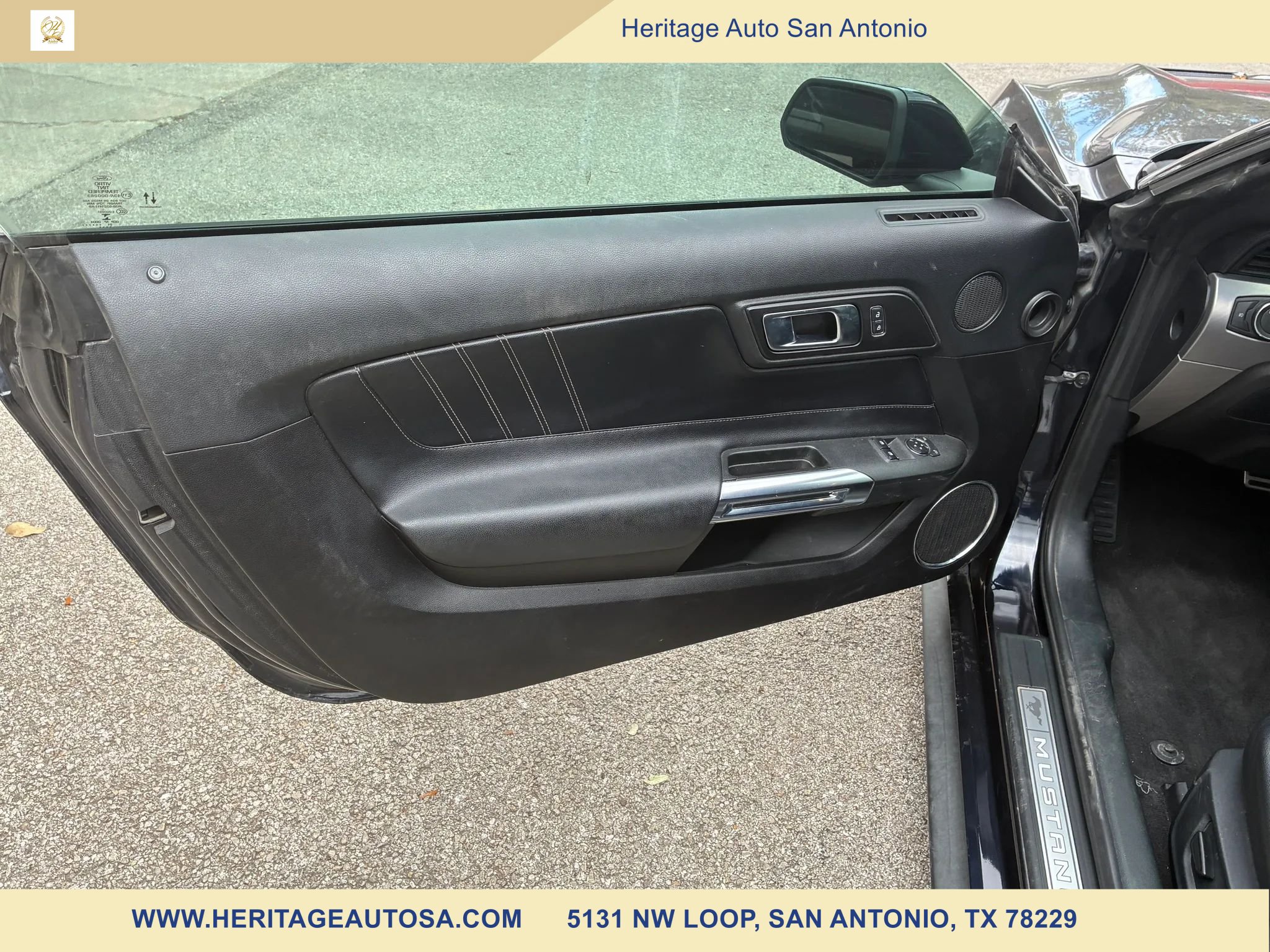 Used 2021 Ford Mustang Premium RWD image 8