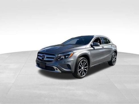 Certified 2017 Mercedes-Benz GLA 250 GLA 250 image 2