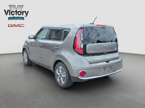 Used 2017 Kia Soul EV + w/ Sun & Fun Package FWD image 15