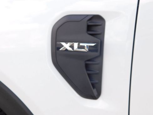 Used 2025 Ford Ranger XLT w/ Convenience Package AWD/4WD image 40