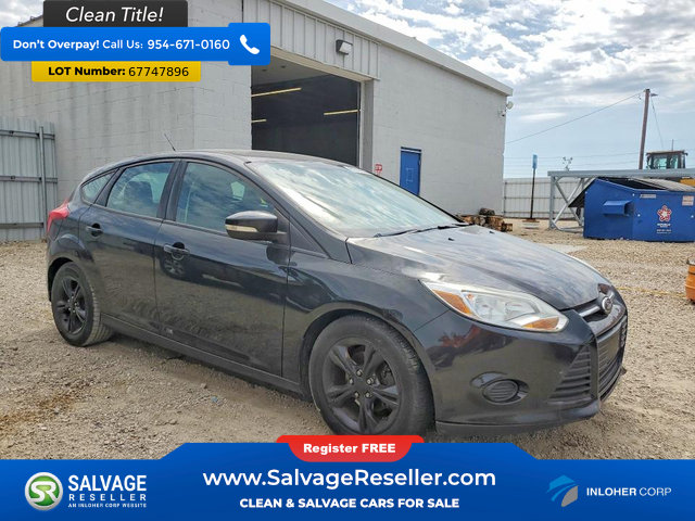 Used 2014 Ford Focus SE w/ SE Winter Package FWD image 5