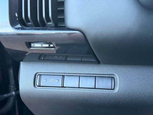 Certified 2024 Nissan Pathfinder S AWD/4WD image 23