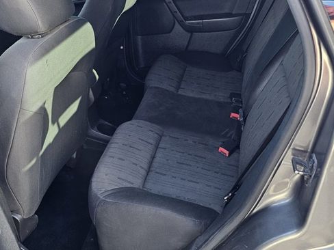 Used 2010 Ford Focus SE image 17