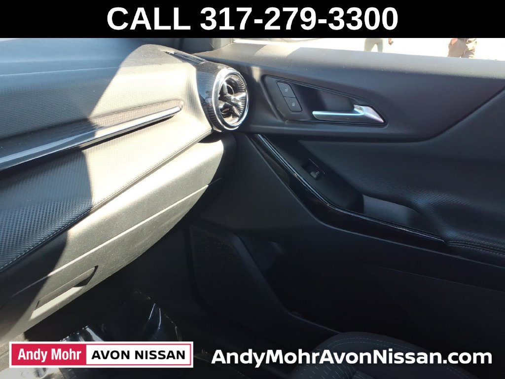 Used 2026 Chevrolet Equinox LT AWD/4WD image 36
