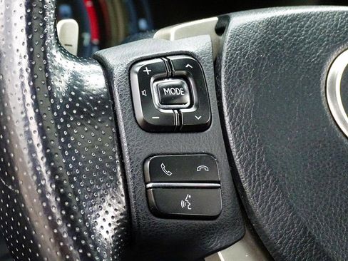 Used 2018 Lexus IS 300 F Sport RWD image 21